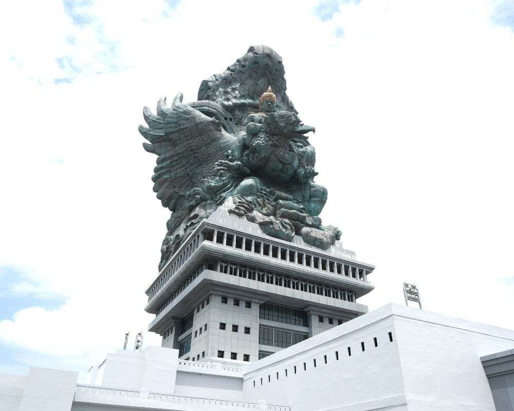 7 Tempat Rekreasi di Bali yang Wajib Dikunjungi, Pastikan Tidak Melewatkan GWK Cultural Park!